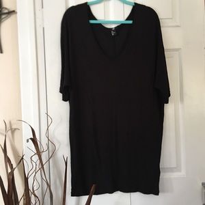 Black oversized top